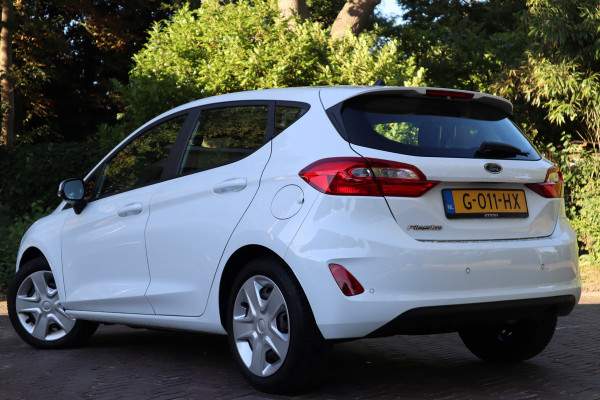 Ford Fiesta 1.1 | Navi | Carplay | Parkeersensoren | Cruise control |