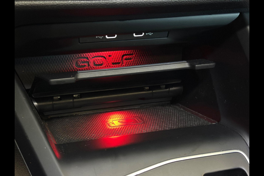 Volkswagen Golf 2.0 TSI GTI|PANO|FULL OPTION!!