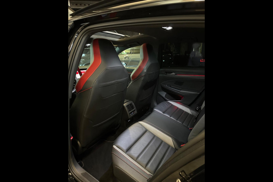 Volkswagen Golf 2.0 TSI GTI|PANO|FULL OPTION!!