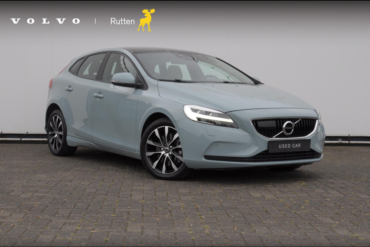 Volvo V40 T2 122PK Automaat Momentum / Adaptieve cruise control / BLIS / Parkeersensoren met camera / Bluetooth / Lederen bekleding / Panoramadak / Exterieur styling pack