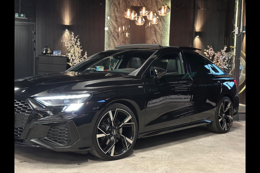 Audi A3 Limousine 35 TFSI|3X S-Line|PANO|BOMVOL!