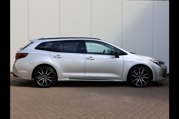 Toyota Corolla Touring Sports Hybrid 200 Gr Sport | JBL | Head up | Vol Leder