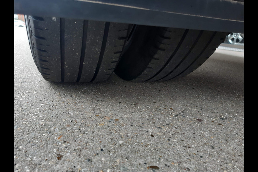 Ford Transit 2.0 TDCI 170Pk Koelwagen Laadklep EURO-6 Kühlwagen Dubbellucht achteras