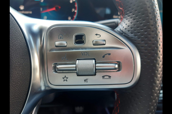 Mercedes-Benz GLA 250 4MATIC AMG Line