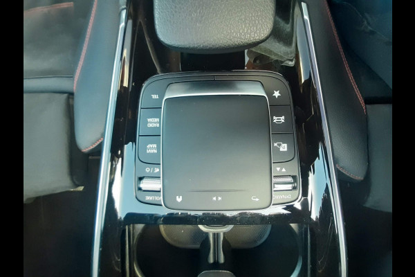 Mercedes-Benz GLA 250 4MATIC AMG Line