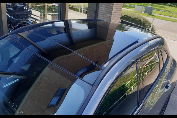Mercedes-Benz GLA 250 4MATIC AMG Line