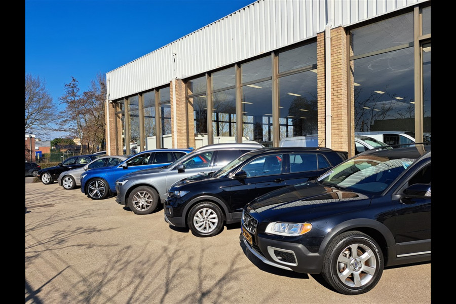 Mercedes-Benz GLA 250 4MATIC AMG Line