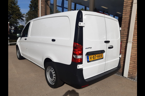 Mercedes-Benz eVito 112 - 66 kWh 290Km Range - Navi - Achteruitrijcamera Mercedes-Benz eVito 112 - 66 kWh 290Km Range - Navi - Achteruitrijcamera