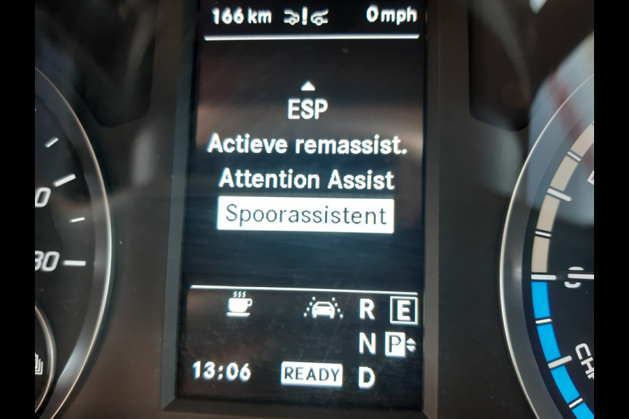 Mercedes-Benz eVito 112 - 66 kWh 290Km Range - Navi - Achteruitrijcamera Mercedes-Benz eVito 112 - 66 kWh 290Km Range - Navi - Achteruitrijcamera