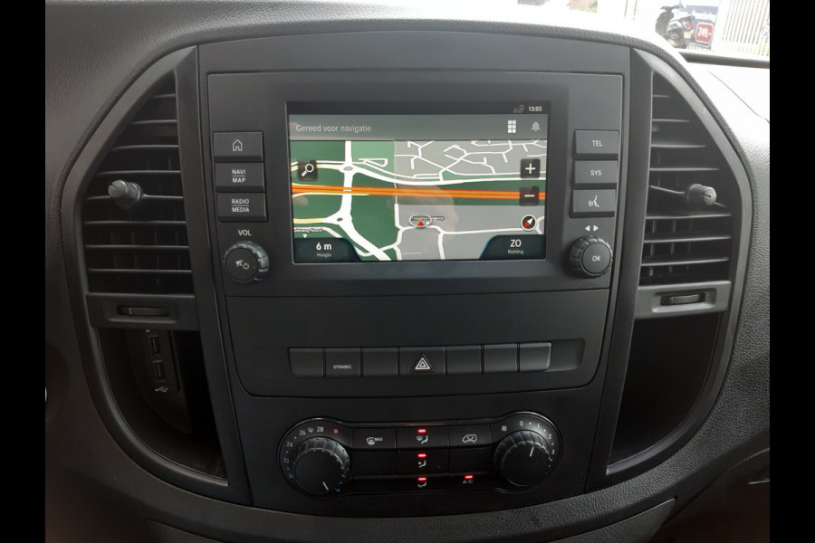 Mercedes-Benz eVito 112 - 66 kWh 290Km Range - Navi - Achteruitrijcamera Mercedes-Benz eVito 112 - 66 kWh 290Km Range - Navi - Achteruitrijcamera