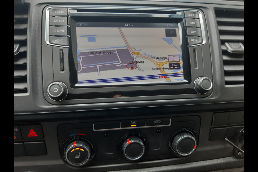 Volkswagen Transporter 2.0 TDI Autm. Airco ,L2 , Cruise Control , Navi ,Achterdeuren 110Kw/150Pk