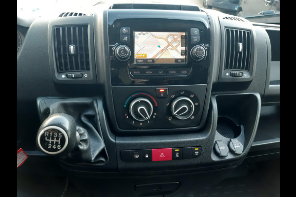 Peugeot Boxer 2.2 BlueHDi 140 Pk L2/H2 Airco Cruise Control Navigatie