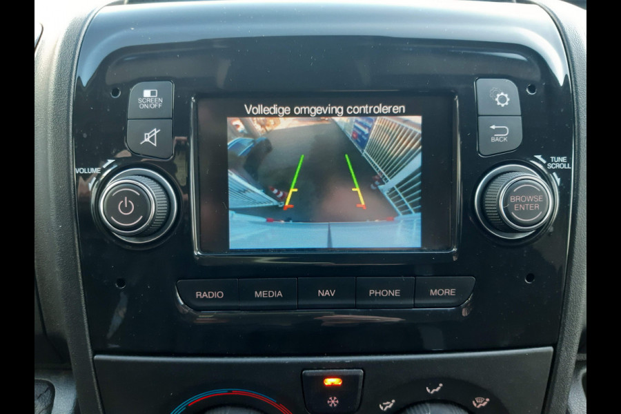 Peugeot Boxer 2.2 BlueHDi 140 Pk L2/H2 Airco Cruise Control Navigatie
