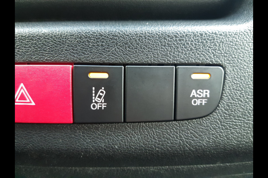 Peugeot Boxer 2.2 BlueHDi 140 Pk L2/H2 Airco Cruise Control Navigatie