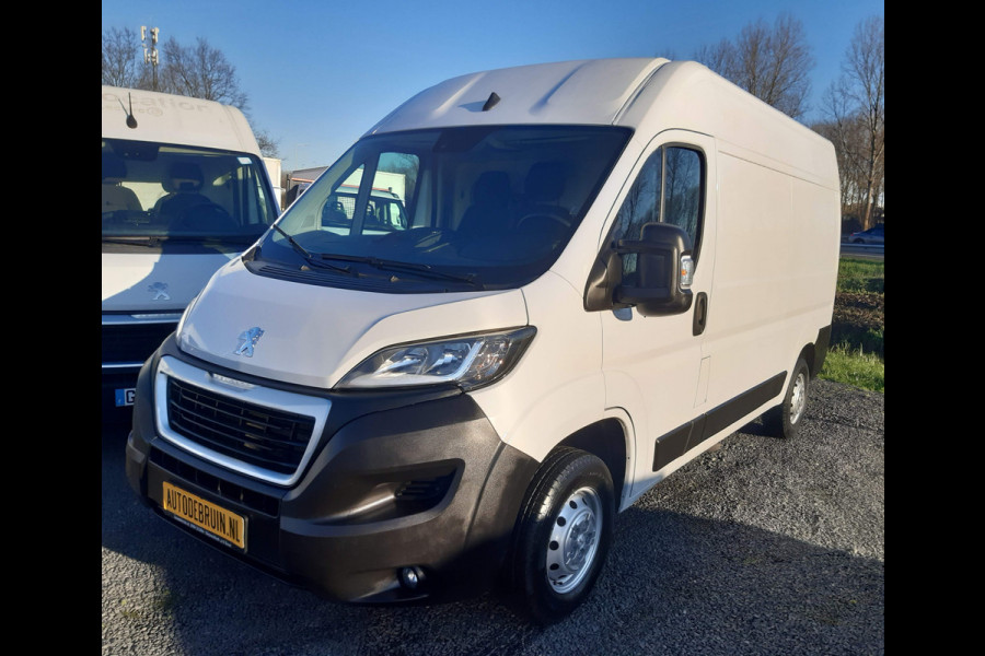 Peugeot Boxer 2.2 BlueHDi 140 Pk L2/H2 Airco Cruise Control Navigatie
