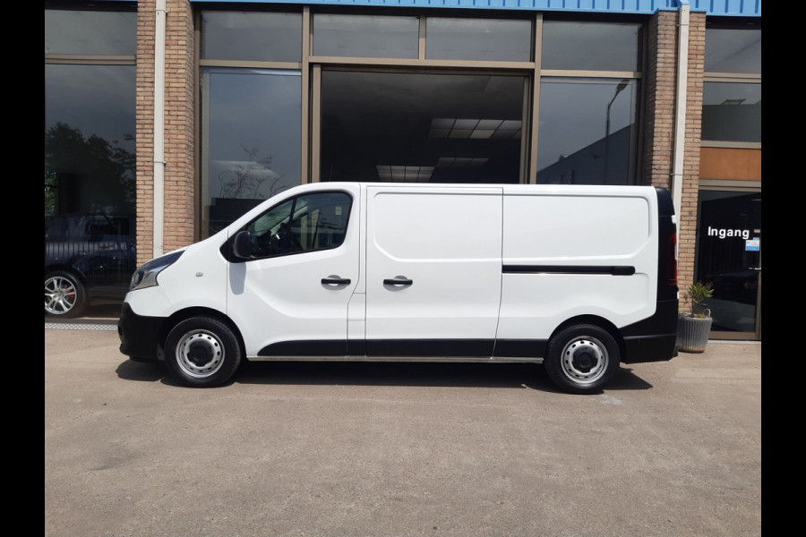 Renault Trafic 2.0 dCi 107Kw/145 Pk L&R Schuifdeur L2 Airco Achteruitrijcamera PDC Trekhaak