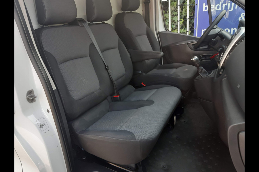 Renault Trafic 2.0 dCi 107Kw/145 Pk L&R Schuifdeur L2 Airco Achteruitrijcamera PDC Trekhaak