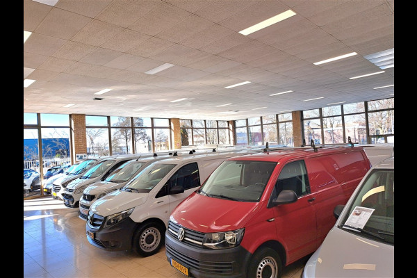 Renault Trafic 2.0 dCi 107Kw/145 Pk L&R Schuifdeur L2 Airco Achteruitrijcamera PDC Trekhaak
