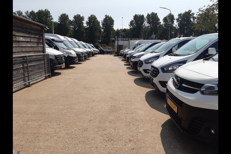 Mercedes-Benz Sprinter 150Pk L2/H2 MBux mediasystem Camera Trekhaak