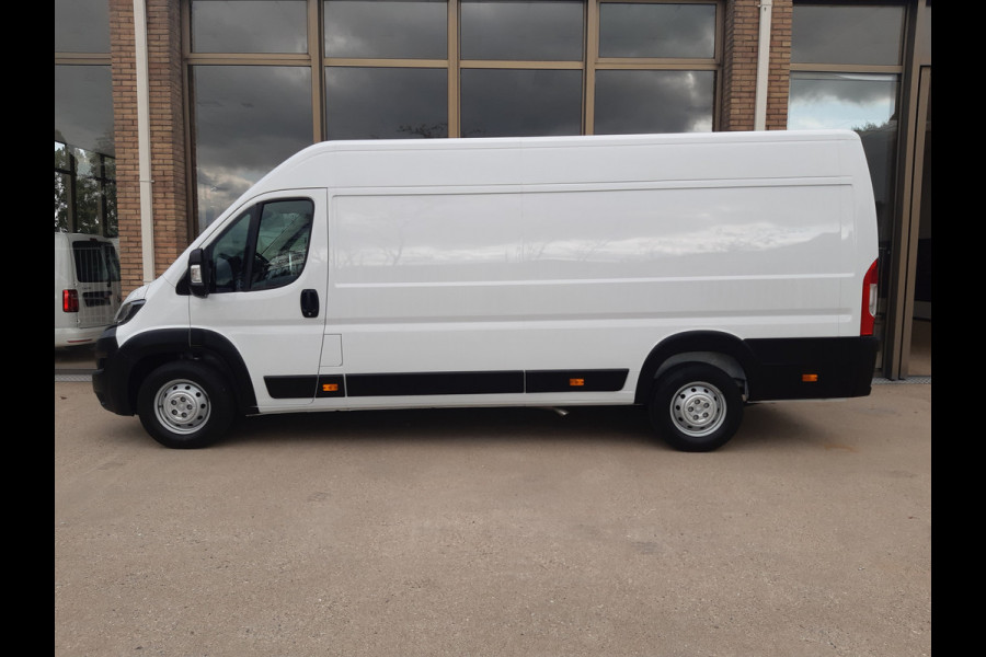 Peugeot Boxer 2.2 BlueHDI 140Pk L4H2 Airco Navi PDC Cruise control Achteruitrijcamera