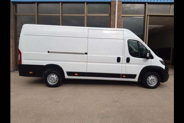 Peugeot Boxer 2.2 BlueHDI 140Pk L4H2 Airco Navi PDC Cruise control Achteruitrijcamera