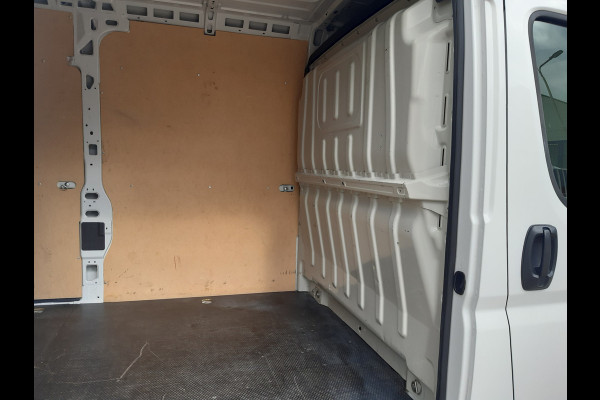 Peugeot Boxer 2.2 BlueHDI 140Pk L4H2 Airco Navi PDC Cruise control Achteruitrijcamera