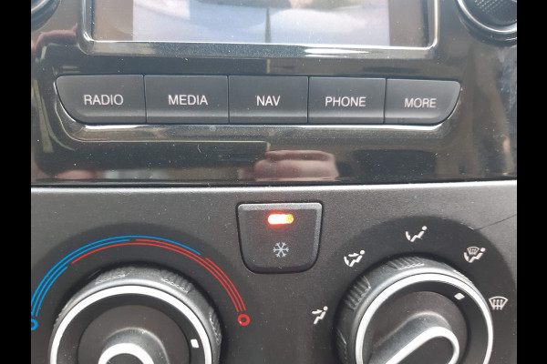 Peugeot Boxer 2.2 BlueHDI 140Pk L4H3 Extra hoogdak Airco Navi PDC Cruise control Achteruitrijcamera
