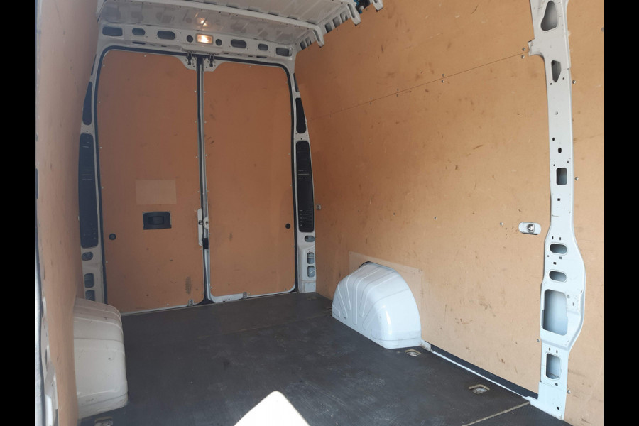 Peugeot Boxer 2.2 BlueHDI 140Pk L4H3 Extra hoogdak Airco Navi PDC Cruise control Achteruitrijcamera