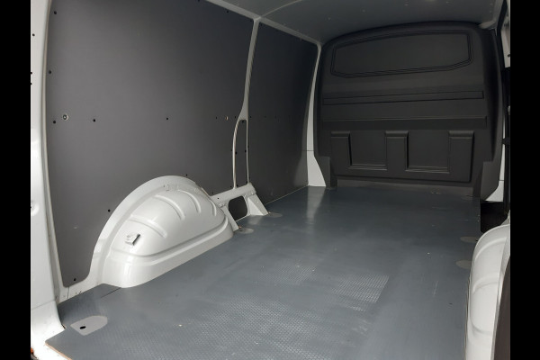 Volkswagen Transporter 2.0 TDI L2 82 Kw Comfortline Navi , Cruisecontrol Achterdeuren Lange uitvoering