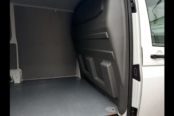 Volkswagen Transporter 2.0 TDI L2 82 Kw Comfortline Navi , Cruisecontrol Achterdeuren Lange uitvoering