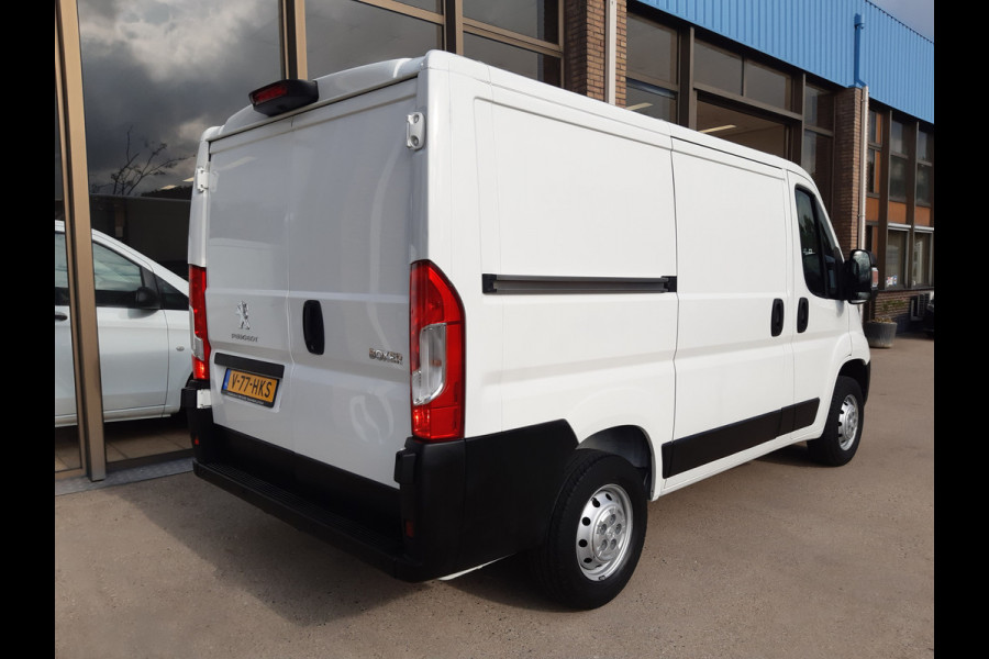 Peugeot Boxer 2.2 BlueHDi 140Pk L1/H1 Premium Airco Navi Cruise control