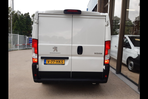 Peugeot Boxer 2.2 BlueHDi 140Pk L1/H1 Premium Airco Navi Cruise control
