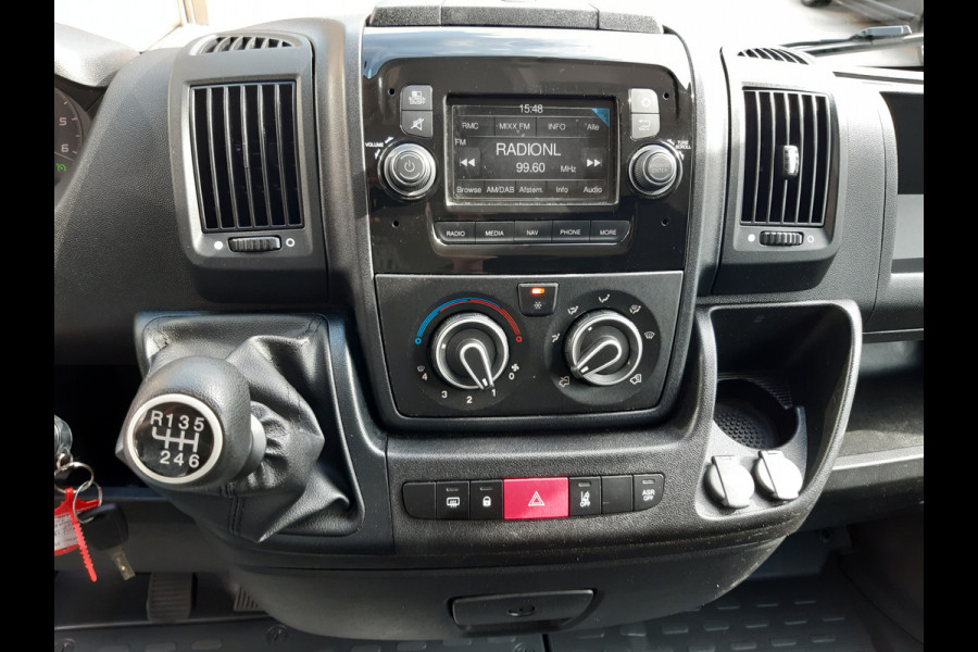 Peugeot Boxer 2.2 BlueHDi 140Pk L1/H1 Premium Airco Navi Cruise control