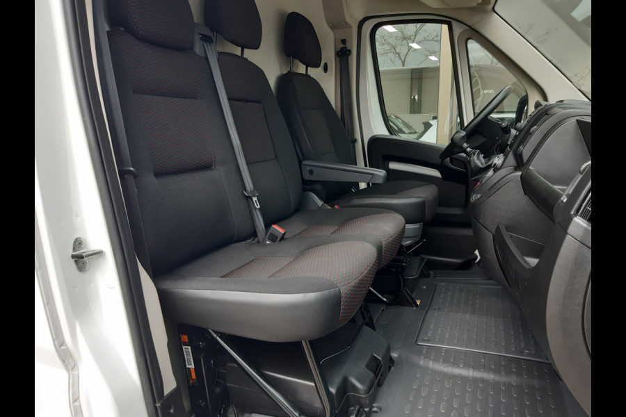 Peugeot Boxer 2.2 BlueHDi 140Pk L1/H1 Premium Airco Navi Cruise control