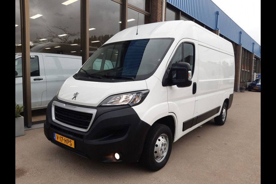 Peugeot Boxer 2.2 BlueHDi 140 Pk L2/H2 Airco Cruise Control Navigatie