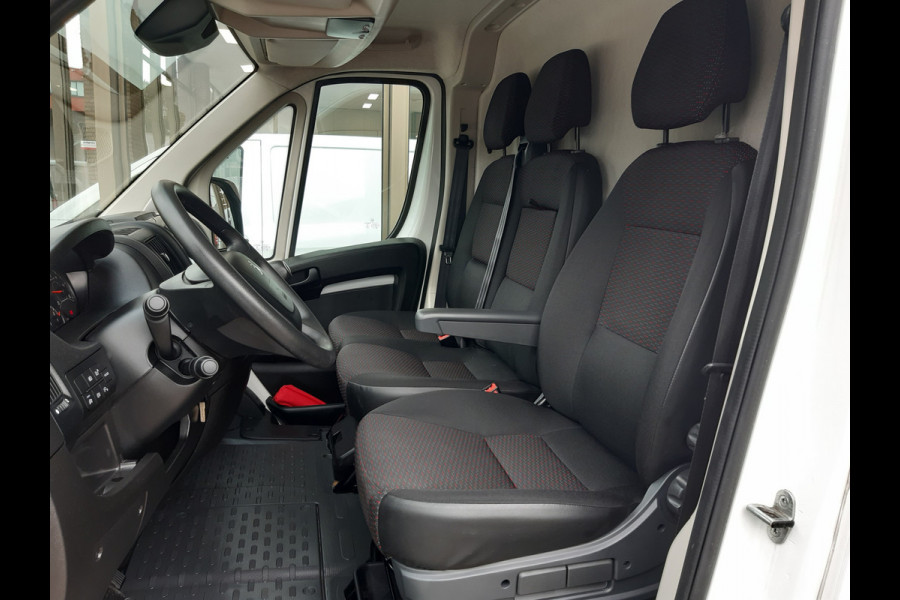 Peugeot Boxer 2.2 BlueHDi 140 Pk L2/H2 Airco Cruise Control Navigatie