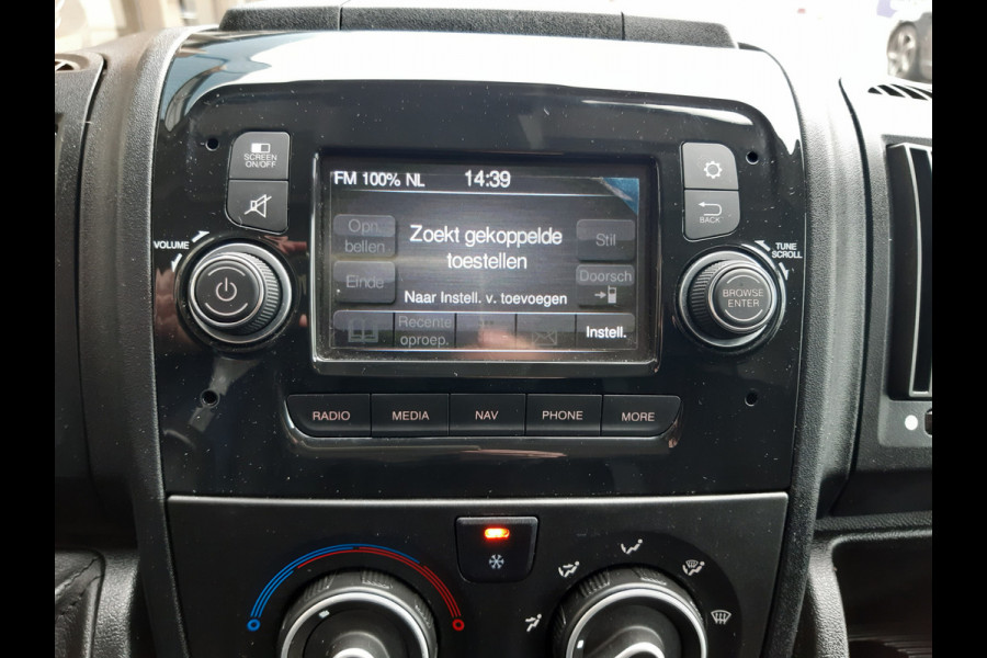 Peugeot Boxer 2.2 BlueHDi 140 Pk L2/H2 Airco Cruise Control Navigatie