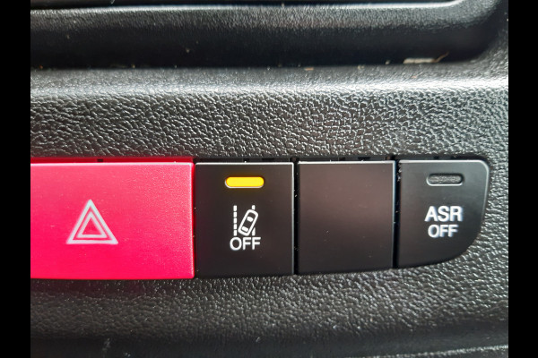 Peugeot Boxer 2.2 BlueHDi 140 Pk L2/H2 Airco Cruise Control Navigatie