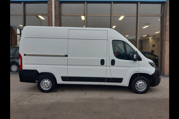 Peugeot Boxer 2.2 BlueHDi 140 Pk - 103 Kw L2/H2 Airco Navi Cruise Control