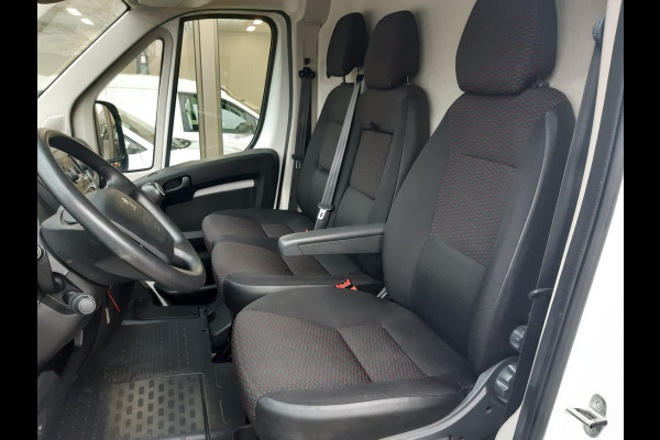 Peugeot Boxer 2.2 BlueHDi 140 Pk - 103 Kw L2/H2 Airco Navi Cruise Control