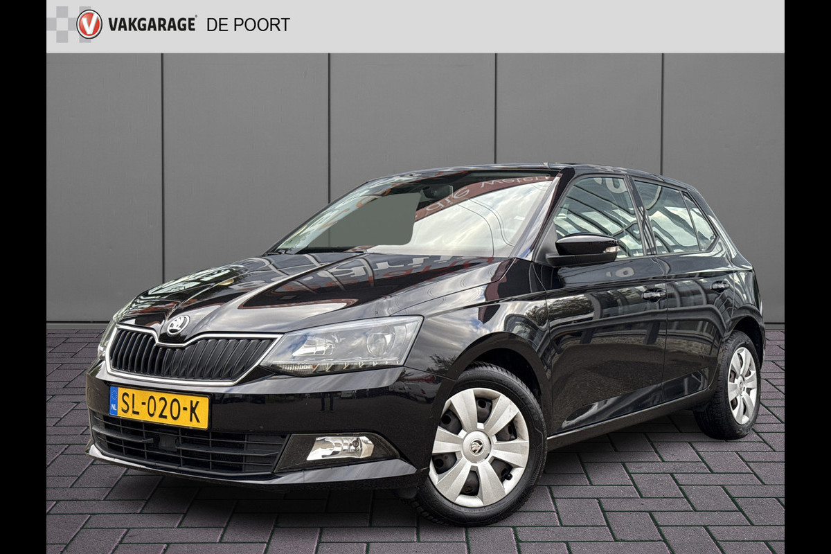 Škoda Fabia 1.0 TSI Ambition | NL-auto | 1e Eig | Navi | Airco | Cruisec. | PDC Škoda Fabia 1.0 TSI Ambition | NL-auto | 1e Eig | Navi | Airco | Cruisec. | PDC