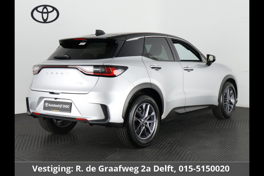 Lexus LBX Business Line Bi-Tone 2WD | Dodehoek detectie | Stuur- & Stoelverwarming | Navigatie | Parkeersensoren