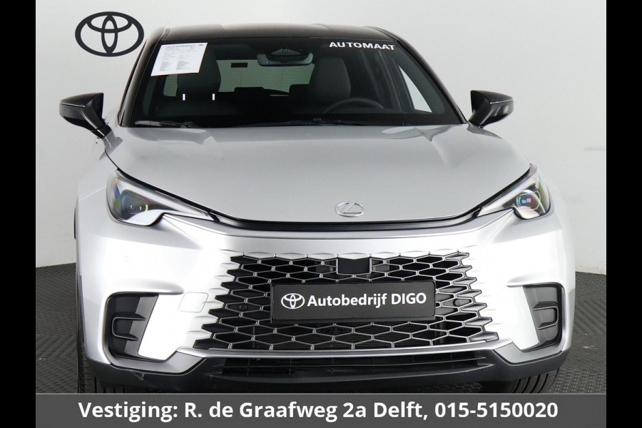 Lexus LBX Business Line Bi-Tone 2WD | Dodehoek detectie | Stuur- & Stoelverwarming | Navigatie | Parkeersensoren