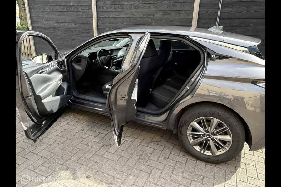 DS DS 4 1.2 automaat 131 PK Bastille+ FM nav / carplay / keyless / LED DS DS 4 1.2 automaat 131 PK Bastille+ FM nav / carplay / keyless / LED