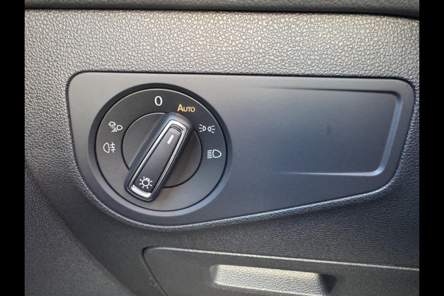 Volkswagen Tiguan 1.4 TSI eHybrid R-Line Business+ 245pk PHEV | Trekhaak | Panorama dak | Adaptieve Cruise | Achteruitrijcamera | Stoelverwarming | Virtuele cockpit | 1.800kg Trekgewicht !