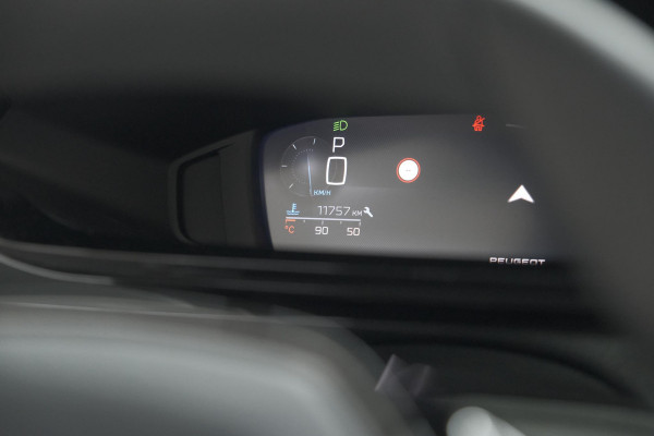 Peugeot 408 1.2 Hybrid 136 e-DSC6 Allure | 360 Camera | Navigatie | Parkeersensoren | Apple Carplay