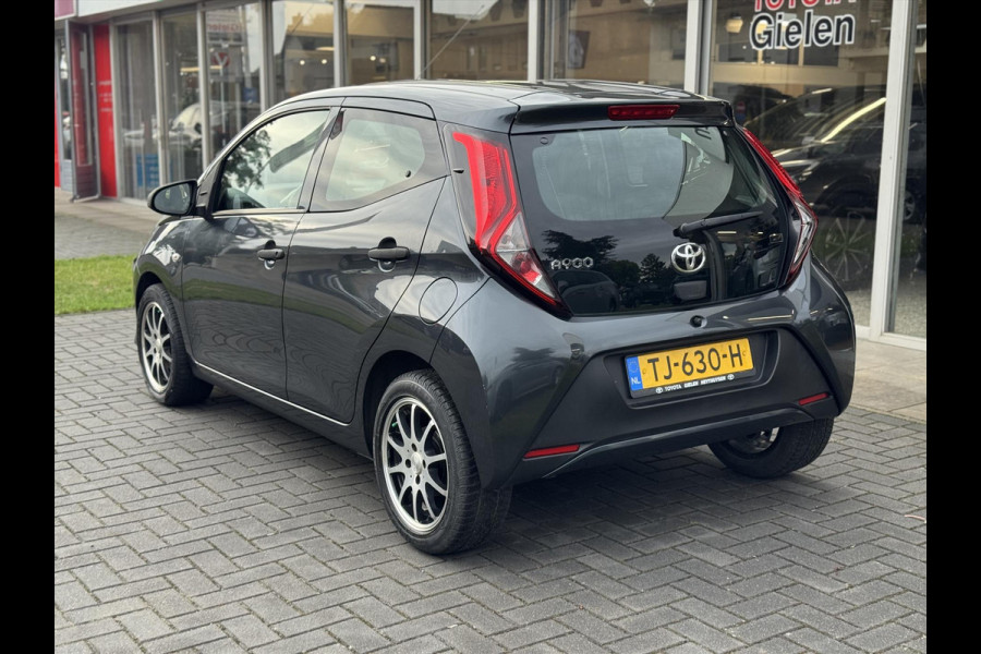 Toyota Aygo 1.0 VVT-i 72pk x-fun | Airco, Bluetooth, LM velgen, Elektrische ramen, Snelheidsbegrenzer