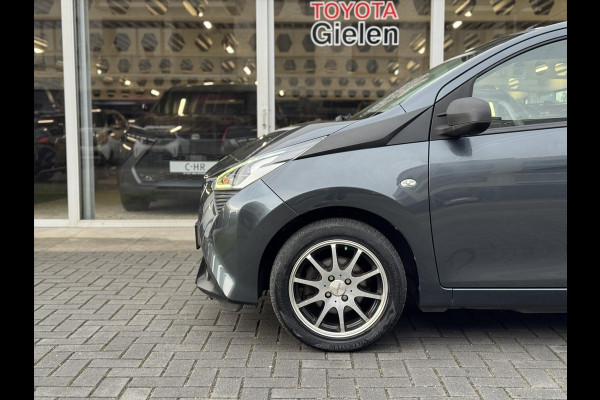 Toyota Aygo 1.0 VVT-i 72pk x-fun | Airco, Bluetooth, LM velgen, Elektrische ramen, Snelheidsbegrenzer