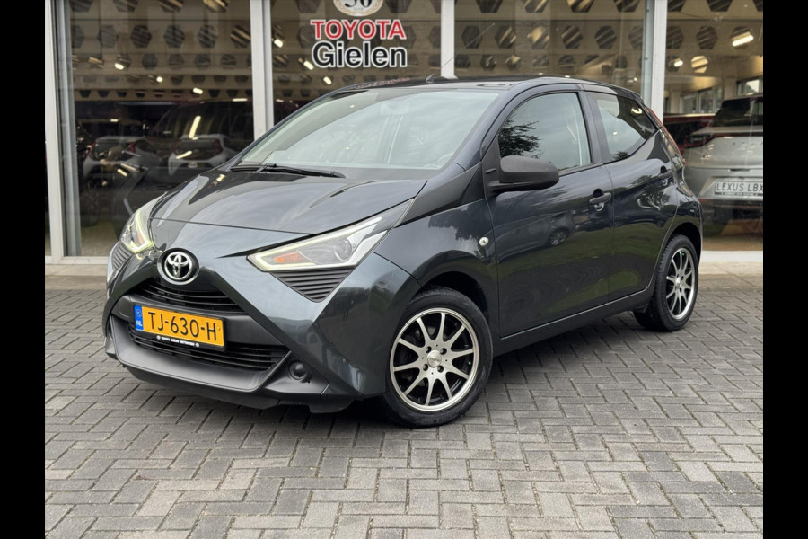 Toyota Aygo 1.0 VVT-i 72pk x-fun | Airco, Bluetooth, LM velgen, Elektrische ramen, Snelheidsbegrenzer