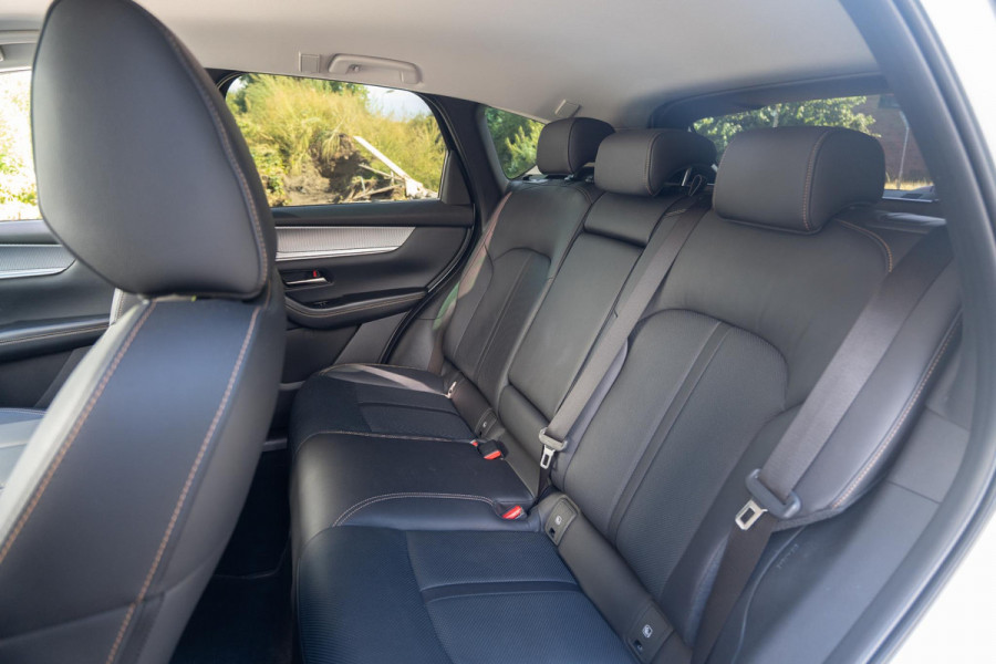 Mazda CX-60 2.5 e-SkyActiv PHEV Homura Leder | Camera | Hud